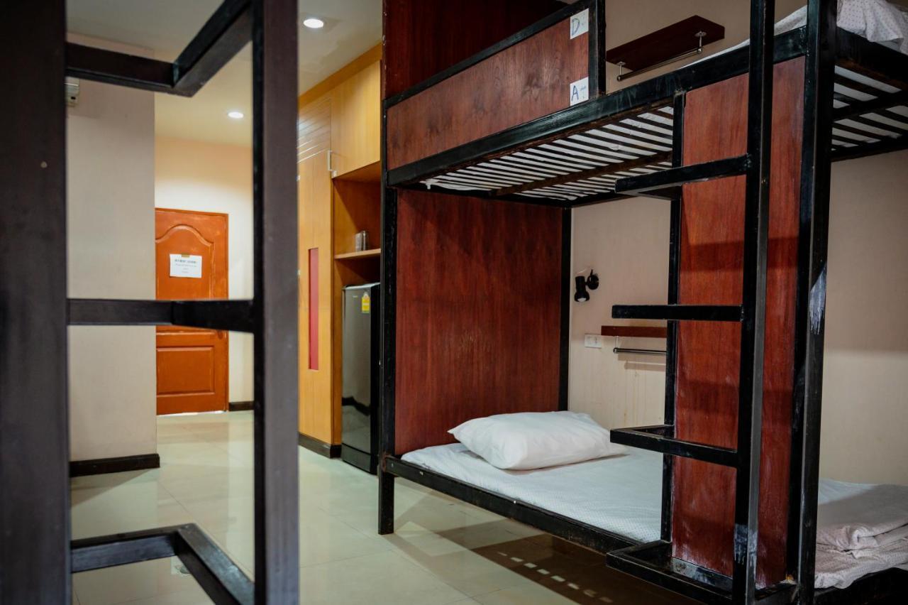 Cool Sea House Hotel Patong Exterior foto