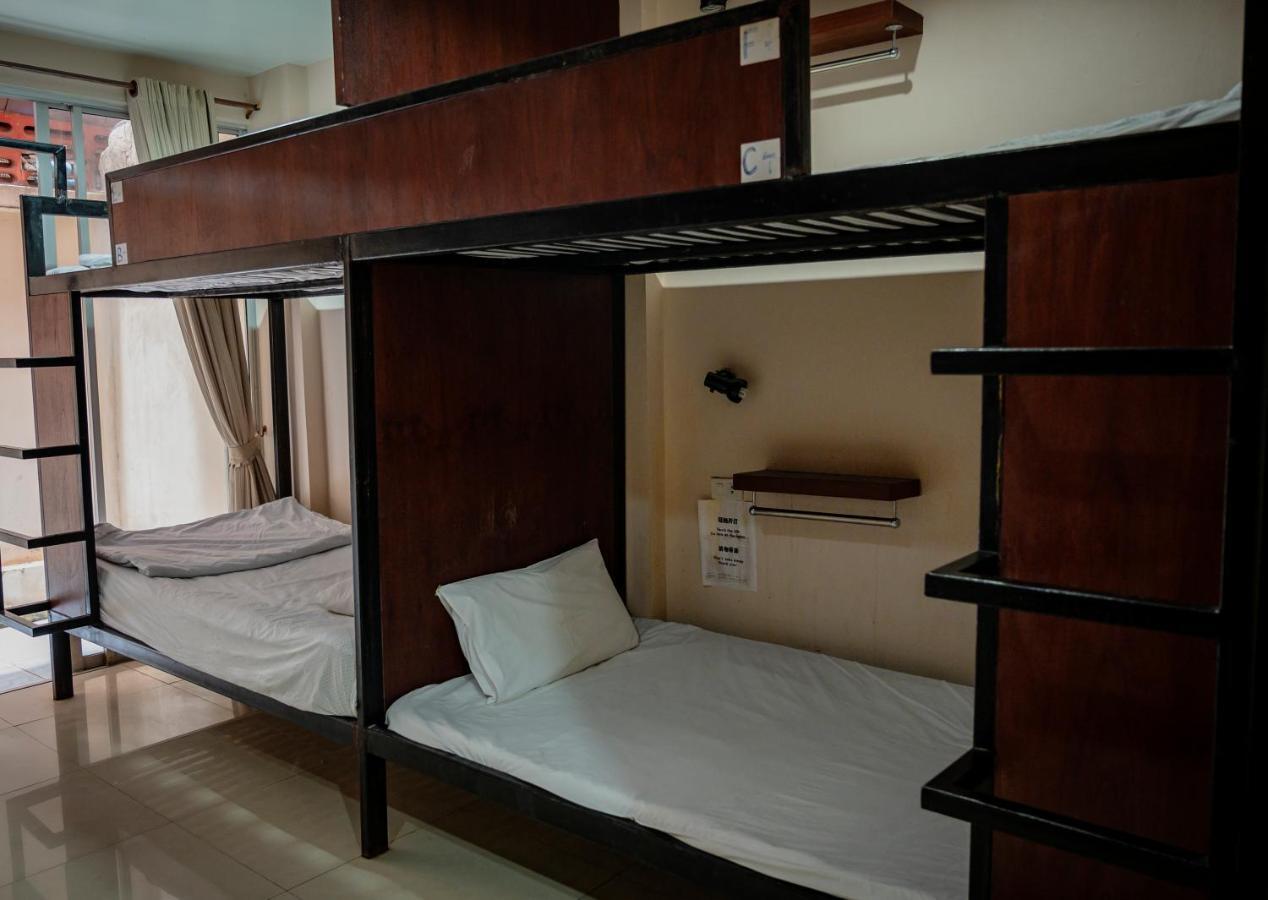 Cool Sea House Hotel Patong Exterior foto